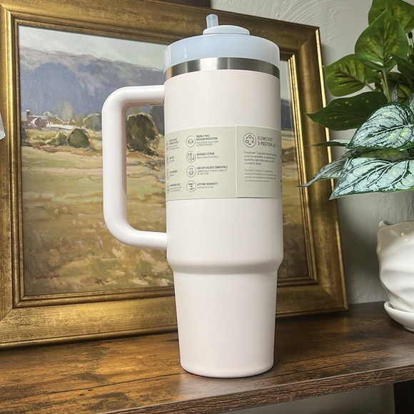 Stanley FlowState Quencher H2.0 Stainless Tumbler 30 oz Rose Quartz - Picture 4 of 7